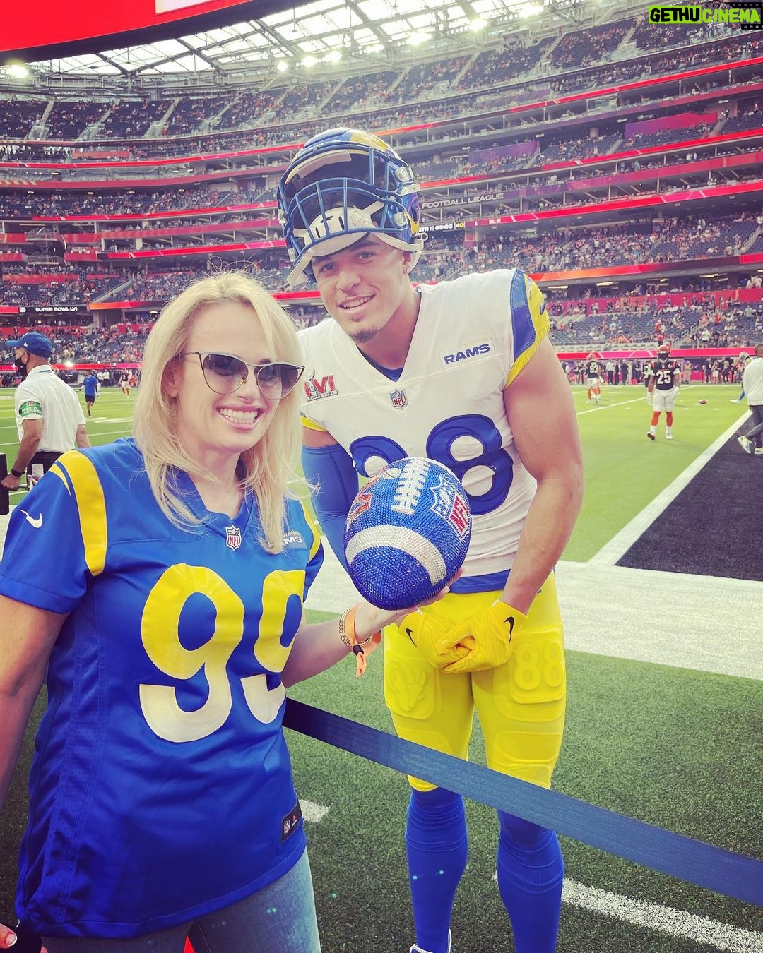Rebel Wilson Instagram - Super Bowl LVI. Itβs been a pleasure and a privilege being an LA Rams Ambassador this season! Congrats πππππ you boys crushed it!!!