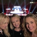 Rebel Wilson Instagram - @taylorswift really does have the most amazing fans! Thank you for all the bracelets and the love you show everyone! It made tonight such an amazing experience not only for me and my friends but for my 8 year old niece who was just so excited to have Taylor be her first ever concert!