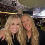 Rebel Wilson Instagram - @taylorswift absolutely CRUSHED IT tonight! And thanks to @sabrinacarpenter for being so so cool and Papa Swift for all the chats! What an epic concert! Taylor you are just incredible!!! 🐨 🇦🇺 🎶