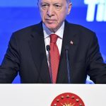 Recep Tayyip Erdoğan Instagram - Devlet olarak 2023 yılında mal ve hizmet ihracatçılarımıza 11,6 milyar lira destek sağladık. İhracat desteklerine tahsis ettiğimiz bütçeyi 2024 yılında iki katına çıkartıyoruz. Amacımız, Türk ürünlerinin tanınmadığı, ihracatçımızın ayak basmadığı ülke bırakmamak...