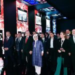 Recep Tayyip Erdoğan Instagram - Bu yılki temasını Krizler Döneminde Diplomasiyi Öne Çıkarmak olarak belirlediğimiz Antalya Diplomasi Forumu’nun üçüncü buluşmasının hayırlara vesile olmasını diliyorum. Turizmin başkenti Antalya’mız, forumla birlikte küresel diplomasinin kalbinin attığı merkezlerden biri haline geliyor. Üç gün boyunca günümüz liderlerinden geleceğin liderlerine, iş insanlarından akademisyenlere yaklaşık 4 bin civarında katılımcı aynı çatı altında bir araya gelecek. Yapılacak fikir teatilerinin ve tartışmaların bizleri doğruya, iyiye, adalete ve gerçekliğe bir adım daha yaklaştıracağına inanıyorum.