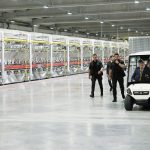 Recep Tayyip Erdoğan Instagram - Bugün resmî açılışını yaptığımız, 140 milyon avro yatırım bedeline sahip NG Kütahya Seramik 100’üncü Yıl Fabrikalarının ülkemize, şehrimize, grubumuza, çalışanlarımıza hayırlı olmasını diliyorum.