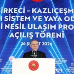 Recep Tayyip Erdoğan Instagram - İstanbul’umuzun ulaşımını rahatlatmanın yanı sıra tarihî boyutu da olan anlamlı bir proje: Sirkeci-Kazlıçeşme Raylı Sistem Hattımız…