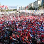 Recep Tayyip Erdoğan Instagram - Hasbiliğin, harbiliğin, delikanlılığın kitabını yazan Adana… Teşekkürler Adana! 🇹🇷