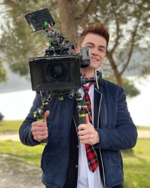 Recep Usta Instagram - Hafif sola! Kendi soluna… #cliche