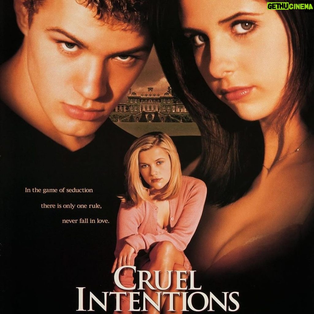 Reese Witherspoon Instagram - Cue Bitter Sweet Symphony 🎶💗🥂 Happy 25th Anniversary to Cruel Intentions!