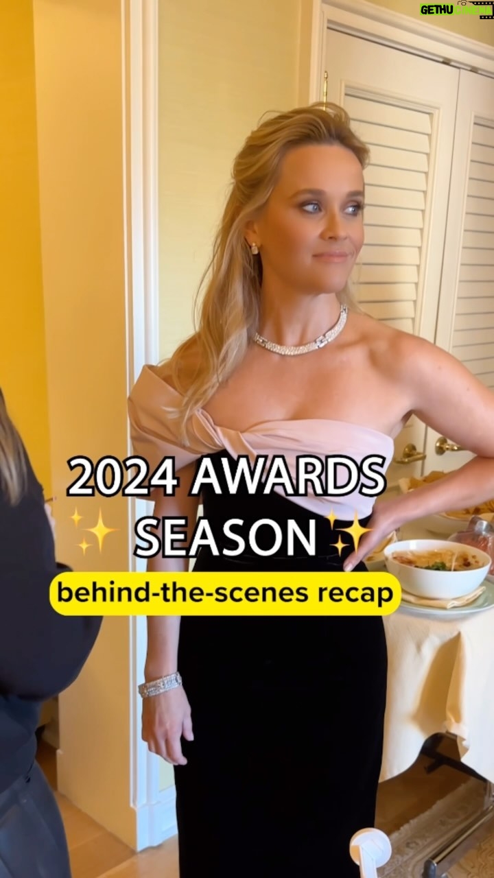 Reese Witherspoon Instagram - The ✨glam ✨ Super Bowl 💄👛