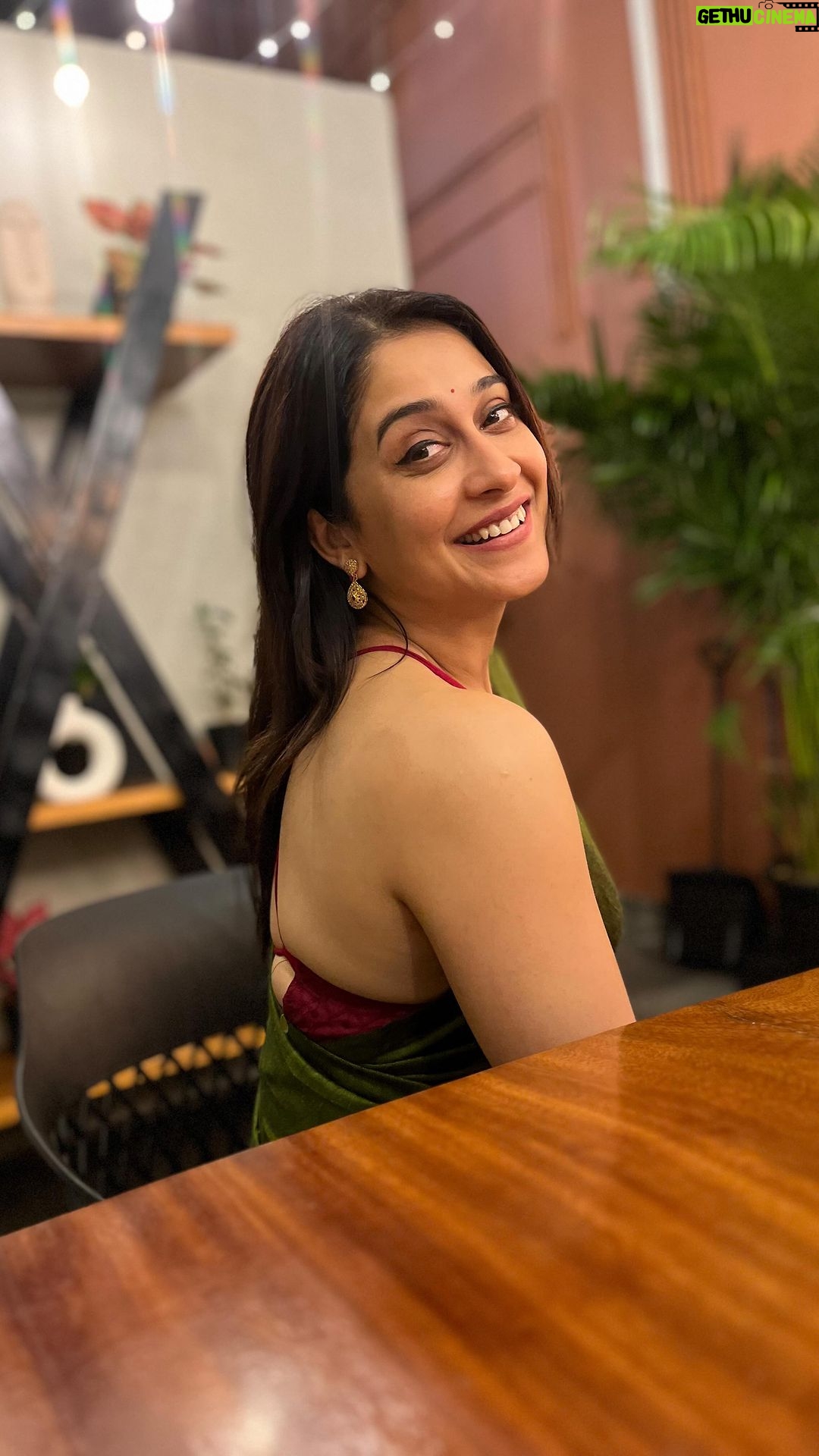 Regina Cassandra Instagram - To new beginnings 🤍 Here’s to celebrating the simple things in life. 🙂