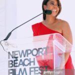Regina Hall Instagram - Thank you @newportbeachfilmfest and @variety for The Artist of Distinction Award. It is truly ah honor. Congratulations to all the other honorees on their awards as well. What a wonderful day. And thank you to my amazing glam team: 💄 @lewinadavid 💇🏾‍♀️ @shornelll 👗 @edmondalison
