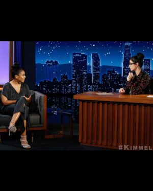 Regina Hall Instagram - Had the best time with @sarahkatesilverman tonight! #Kimmel #ABC @JimmyKimmelLive 

Thanks to the team for getting me together! 
makeup: @lewinadavid 
hair: @shornelll 
styling: @edmondalison