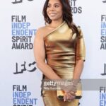 Regina Hall Instagram - Celebrating independent film today, congrats to all the nominees and winners!! #indiespiritawards 💄 @lewinadavid 💇🏾‍♀️ @shornelll 👗 @edmondalison