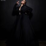 Regina Hall Instagram - @mikeruizone you really are an artist. Had the most fun on this shoot. Thank you @lofficielau Photography, creative direction, production: @mikeruizone editor in chief: @dimitrivorontsov stylist: @scotlouie hair: @shornelll makeup: @lewinadavid photo assistant: @ozzie__g__