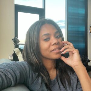 Regina Hall Instagram - Sunday Selfies🧡