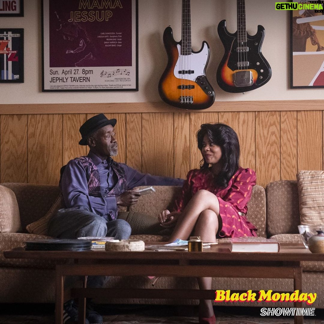 Regina Hall Instagram - Can’t believe we’re already halfway through the season! Hope you’ve been keeping up with the shenanigans! #blackmondayshowtime