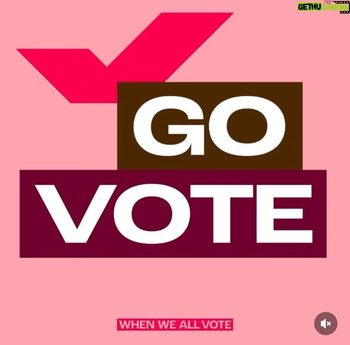 Regina Hall Instagram - It’s a special and very important day! We need everyone out there casting their ballot. Every election counts!!