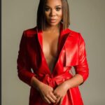 Regina Hall Instagram - Thank you @upscalemagazine for inviting me to chat about @shoblackmonday and my new normal...and I didn’t even have to get out of my sweats for this one 😜😜 June issue is out now, link in my bio for full article! article: @jacinta.howard pics: @mrdblanks makeup: @lewinadavid hair: @hairshornell styling: @ivyshowroom