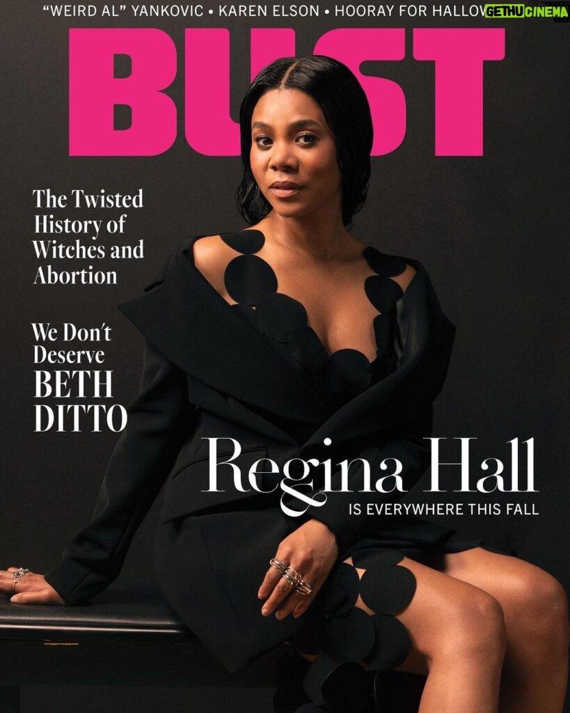 Regina Hall Instagram - Thank you @bust_magazine On stands September 1 🖤 📸 @liaclay 👗 @marisa_ellison 💄 @lewinadavid 💇🏾‍♀️ @shornelll