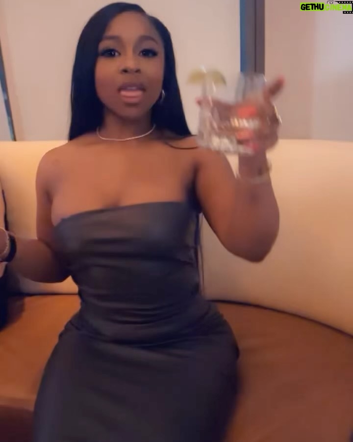 Reginae Carter Instagram - 🥂#ToastWithMoet