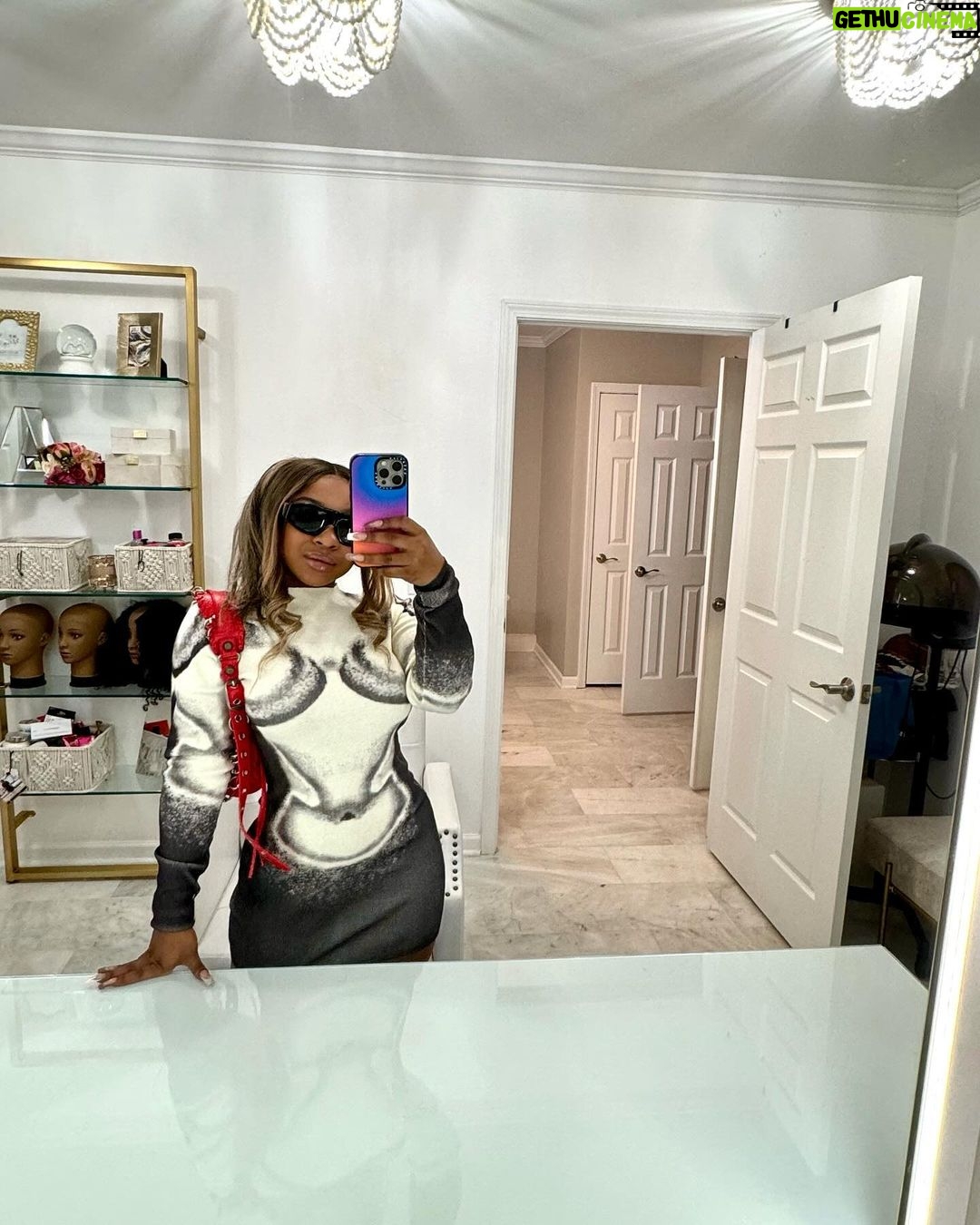 Reginae Carter Instagram - ❤️ @Fashionnova