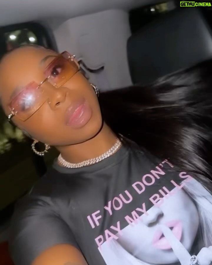 Reginae Carter Instagram - 🤫 Obsessed With These @Fashionnova Pants 😍