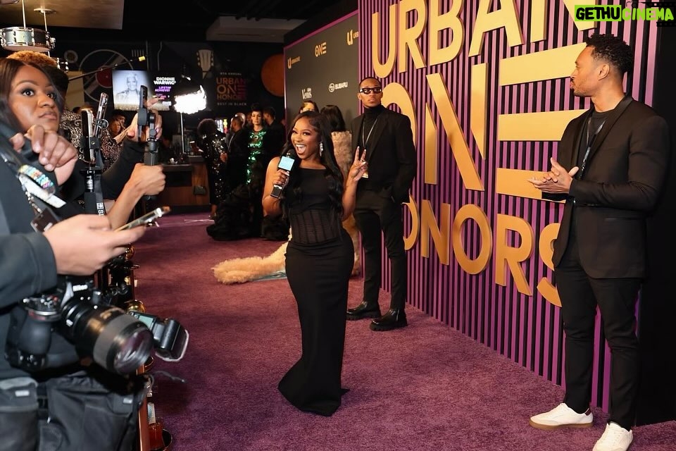 Reginae Carter Instagram - Thank you @tvonetv For such an amazing opportunity to Host The Red Carpet At the 2024 Urban One Honors ❤ I Interviewed so many Influential People and it was such an honor ✨ #bestinblack #urbanonehonorsawards