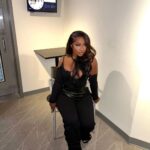 Reginae Carter Instagram - Make sure y’all tune into #Toya&Reginae on @wetv tomorrow at 8/9c ‼️