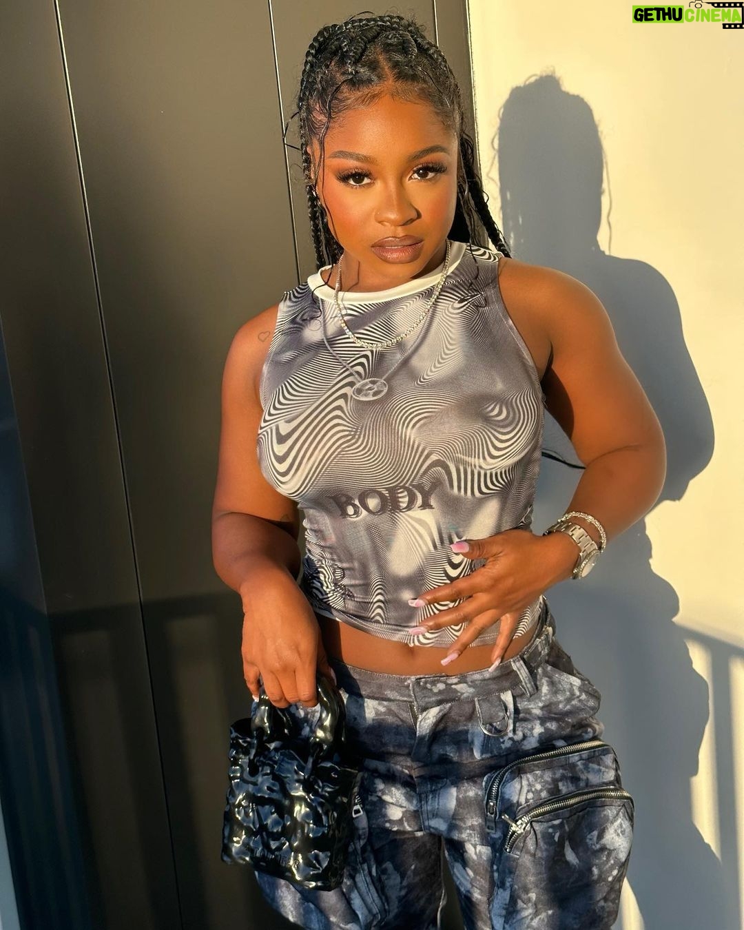 Reginae Carter Instagram – I can help you shit on anybody ever hated💋 @Fashionnova | Gethu Cinema