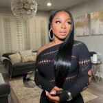 Reginae Carter Instagram - Glow ahead , It’s Your time baby✨ Makeup @ohkeliyah Outfit @hellobarbie