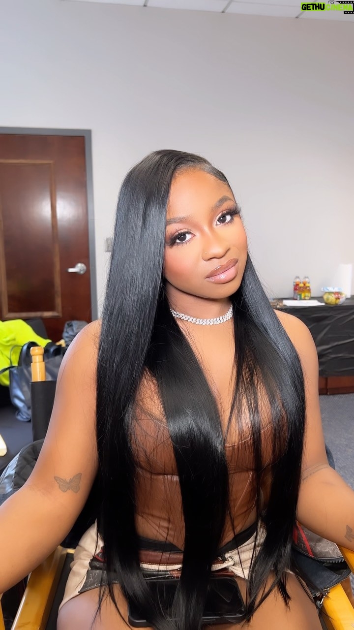 Reginae Carter Instagram - β I Know You Know Yo Da Shitβ ππ Hair @glammoroushair Makeup @ohkeliyah