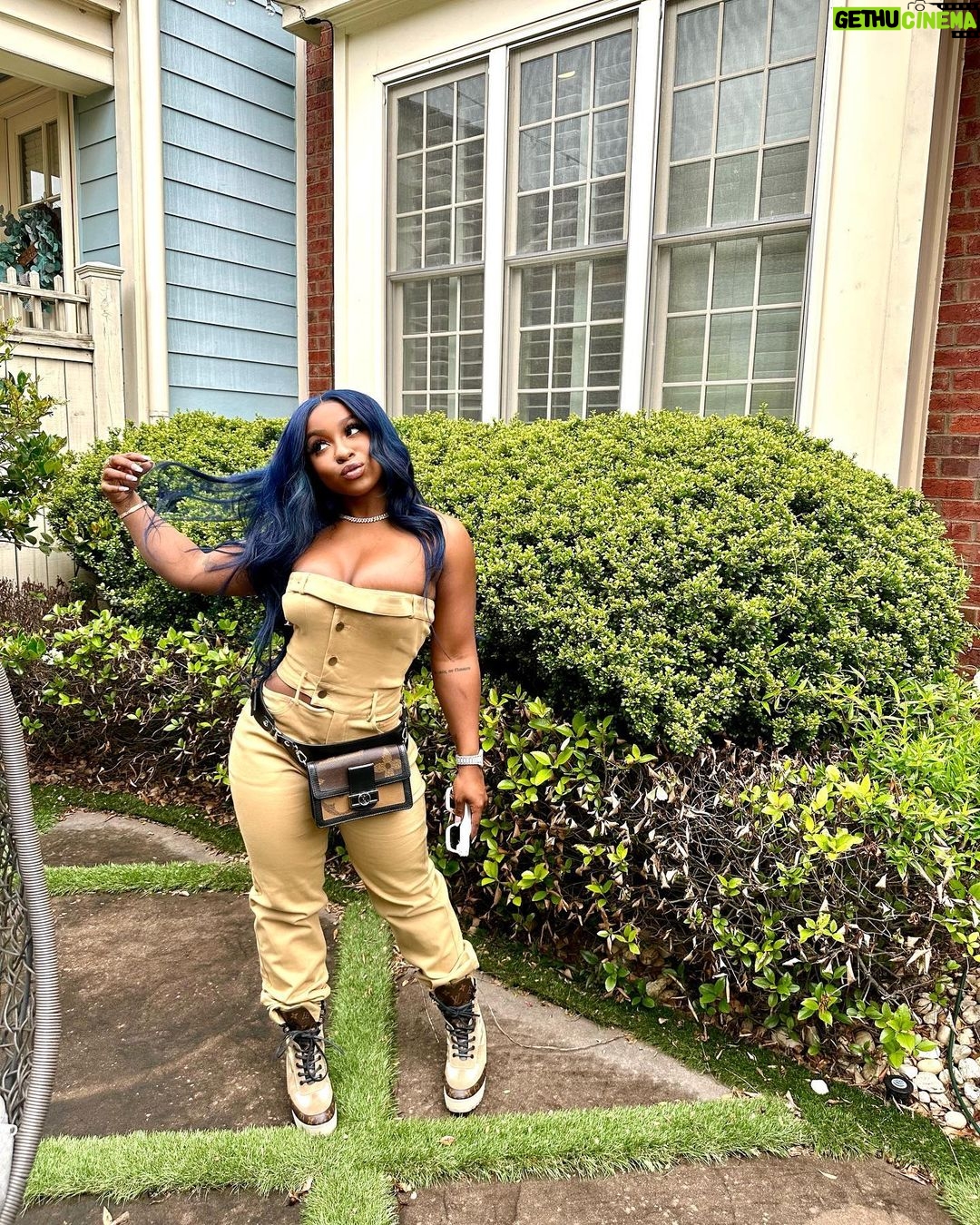 Reginae Carter Instagram - Disregard the Wants , Iām what you Need š Jumpsuit: @tilabrand