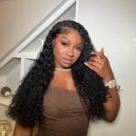 Reginae Carter Instagram - If he smart , he gone act like a fan😏 Hair @jasmine.dior Makeup @ohkeliyah