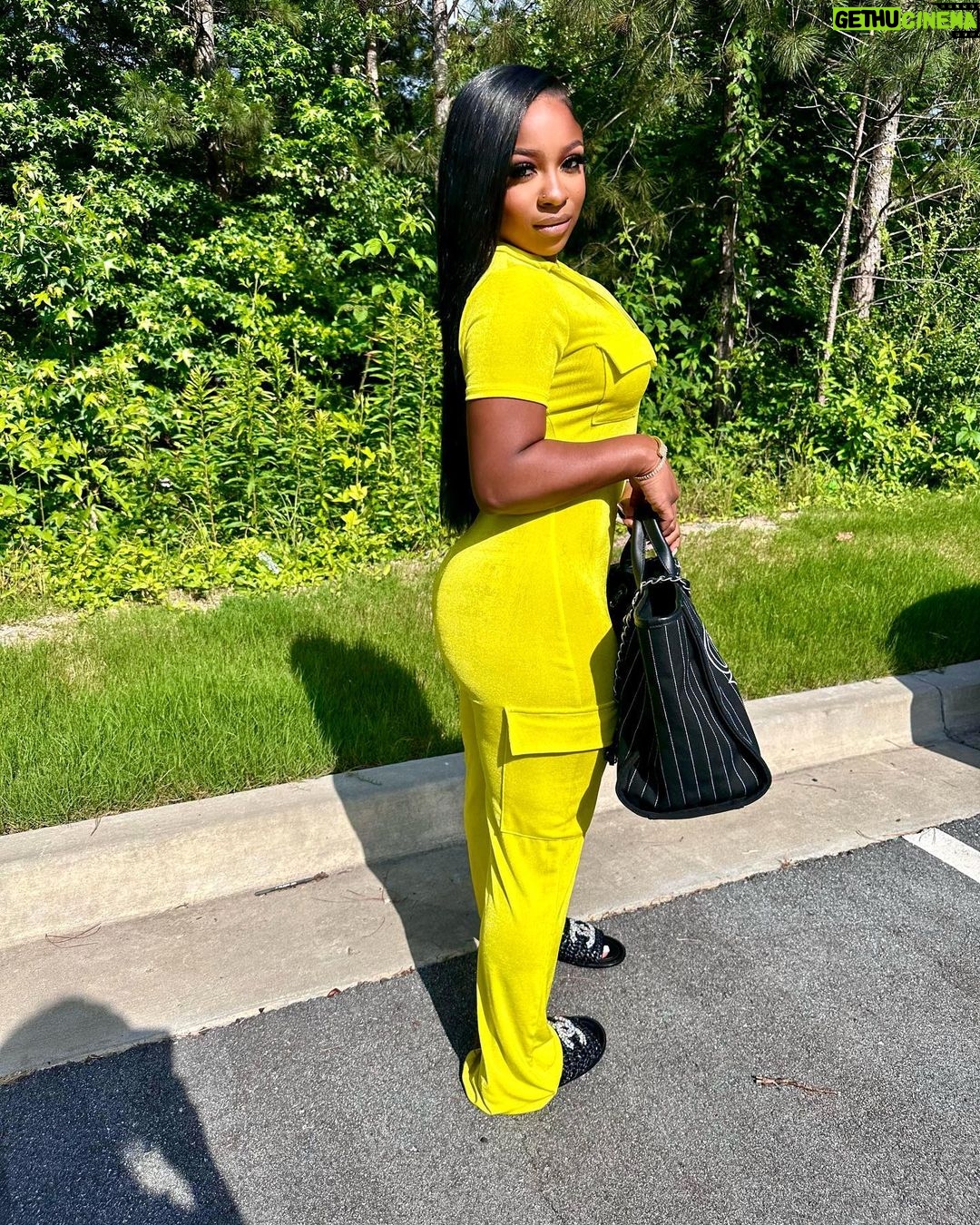 Reginae Carter Instagram - Now my b**** addicted to Chanel 😏