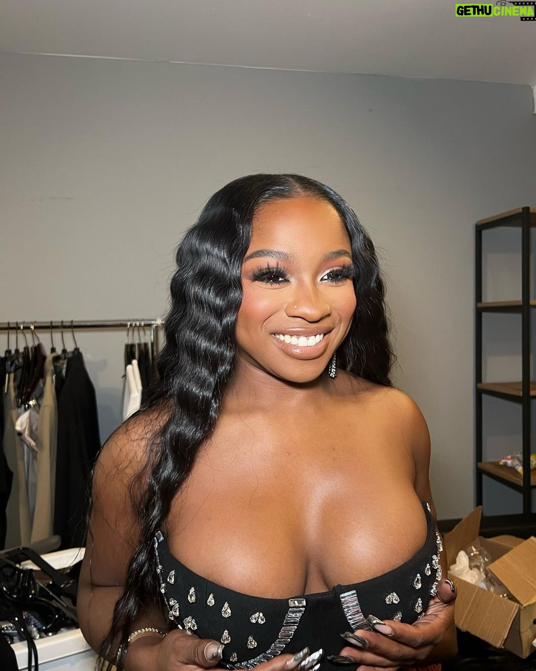 Reginae Carter Instagram - 💋 Hair @glammoroushair Makeup @ohkeliyah