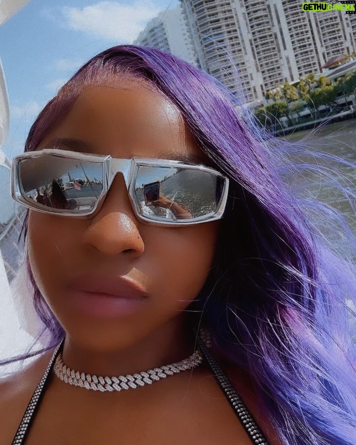 Reginae Carter Instagram - 🛥️ Miami, Florida