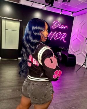 Reginae Carter Instagram - My fave part about my outfit is this jacket 💕🥰 
Jacket @shopplastics 💕