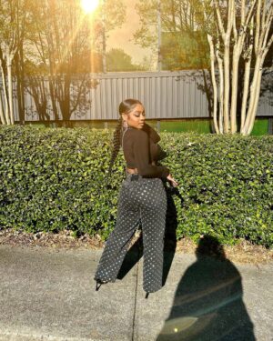 Reginae Carter Instagram - Shadow banned but you know I still peek through 😏🤪💞