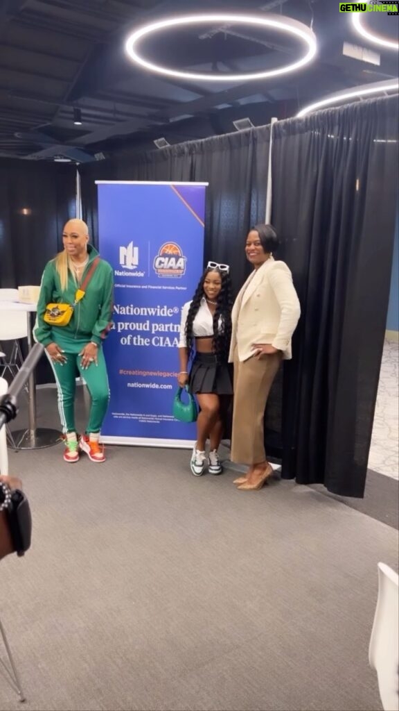 Reginae Carter Instagram - I had a great time today @ciaasports Fan Fest with @Nationwide. Shout out to everybody that came out and danced with me! ✨ Big shout out to @kimblackwellpmm @pmmagency! #Nationwide #CIAA #CreatingNewLegacies