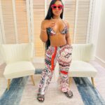 Reginae Carter Instagram - On December 30th , We Wore all Louis Vuitton 😏🔥 Bahamas