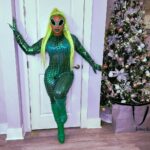 Reginae Carter Instagram - I’m way outta here , I’m too far in the sky 👽🛸💚