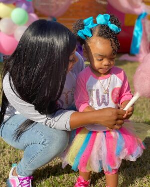 Reginae Carter Instagram - Happy Birthday to my little sister @reign_beaux 💕 This little girl means so much to me !! I can’t believe she’s 5 already ! I remember giving you your first bath 🥹 I remember not wanting to leave the hospital because I was so in love with your wittle self🥰 Now you’re My True Mini me ! Sassy as ever and you don’t play about your mama ! Lol my lil twin 😝 Today we celebrate you and you know we gone turn all the way up !! #birthdaygirllll  you’ll forever be my little baby ❤️