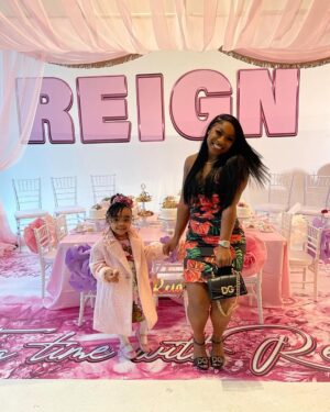 Reginae Carter Instagram - Happy Birthday to my little sister @reign_beaux 💕 This little girl means so much to me !! I can’t believe she’s 5 already ! I remember giving you your first bath 🥹 I remember not wanting to leave the hospital because I was so in love with your wittle self🥰 Now you’re My True Mini me ! Sassy as ever and you don’t play about your mama ! Lol my lil twin 😝 Today we celebrate you and you know we gone turn all the way up !! #birthdaygirllll  you’ll forever be my little baby ❤️