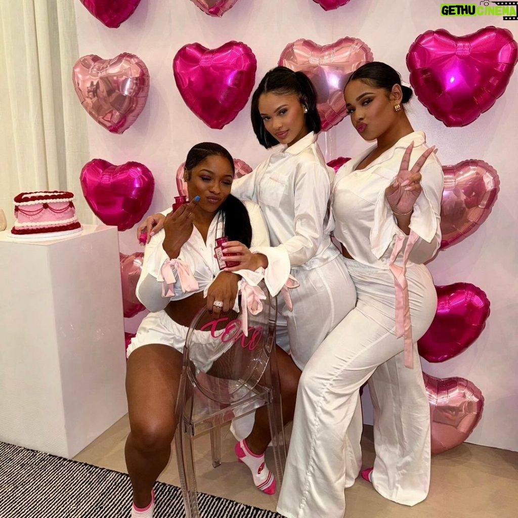 Reginae Carter Instagram - Galentines With My Girls💗 A Time Was Had 🥳