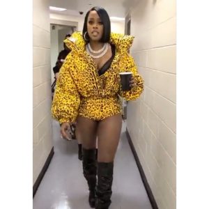 Remy Ma Instagram - I’m outside! 💛🖤 
Sidebar: we gonna talk bout this fit later!
Double Sidebar: My new name is The Godmother 
—New music dropping ! #RemyMa