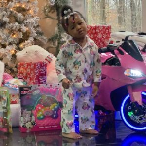 Remy Ma Instagram - 🥰Christmas mood 🎄 💃🏾 @ReminisceMacKenzie 
#MyBaby #RemyMa
Sidebar: Her godfather @fatjoe skipped right over the bike phase and went straight for the motorcycle but ...she loves it
Double Sidebar: I never heard this song in my life & neither has she but ...she loves it 😎
