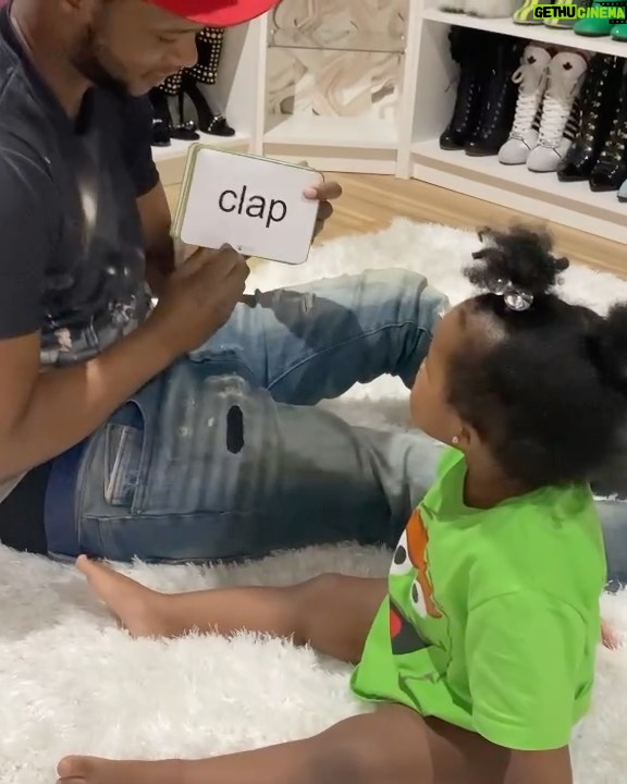 Remy Ma Instagram - Happy Father’s Day Daddy ! @papoose AKA Mr. BlackLove 😏 We all love you & appreciate u soooo much 🖤 Sidebar: @ReminisceMacKenzie is jokes 🥰 Double Sidebar: “We all love u” includes the adultren (definition of adultren: grown children lol) #Reminisce #RemyMa
