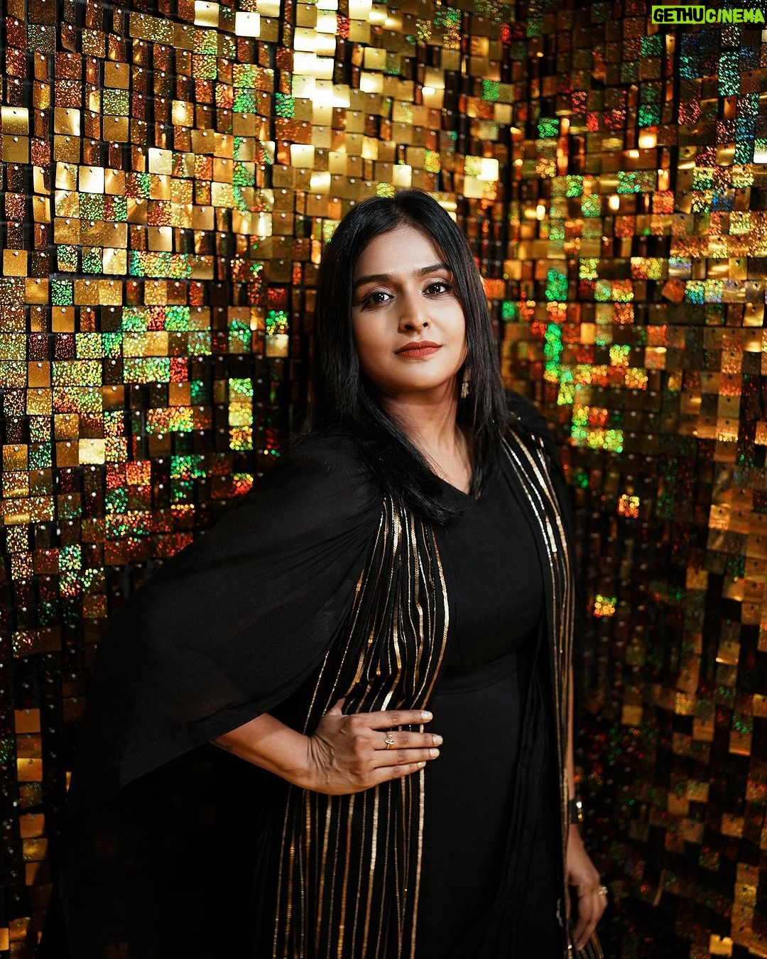 Remya Nambeesan Instagram - MU N HAIR @neethu_makeupartist Costume @labeljasminbasheer Styling @stylestoriesbypriyanka Photography @raw.jiith @sujaanvijay @rohidvinay Kochi, India