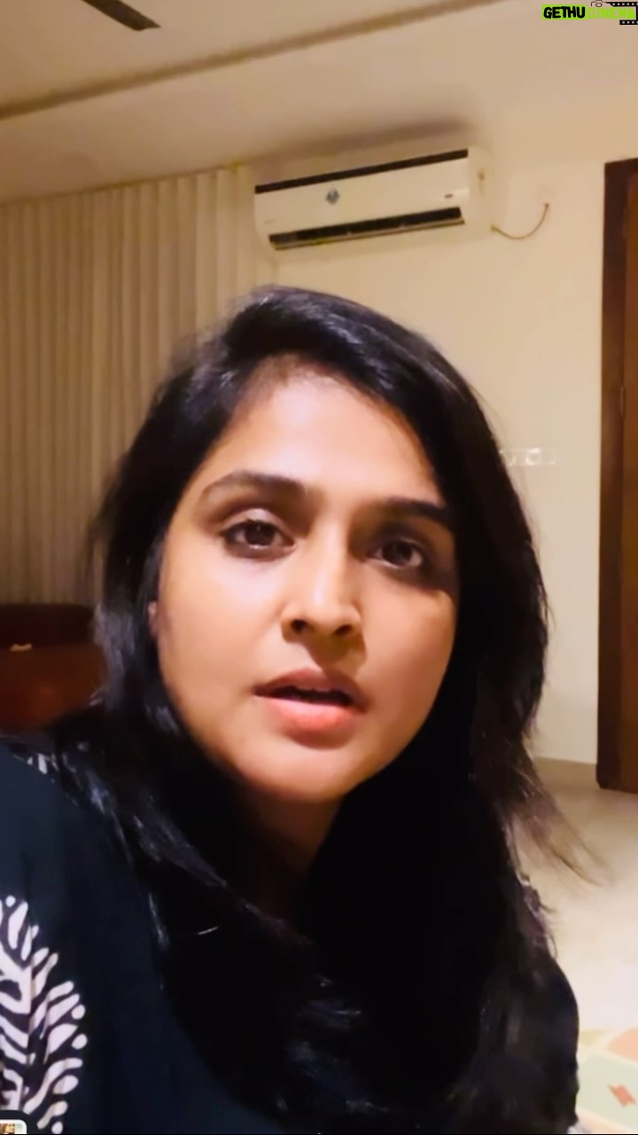 Remya Nambeesan Instagram - Just for 👹🥶 #reelsinstagram #reelitfeelit #feelitreelit #actorinnocent #legend