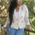 Reshma Pasupuleti Instagram - I got your back 💯🫡😃