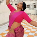 Reshma Pasupuleti Instagram - Pray daily🙏🏽….. God is easier to talk to than most people 💙🤩 #reel #reels #reelsinstagram #reelitfeelit #reelsindia #reelsvideo #reelkarofeelkaro #reelsviral