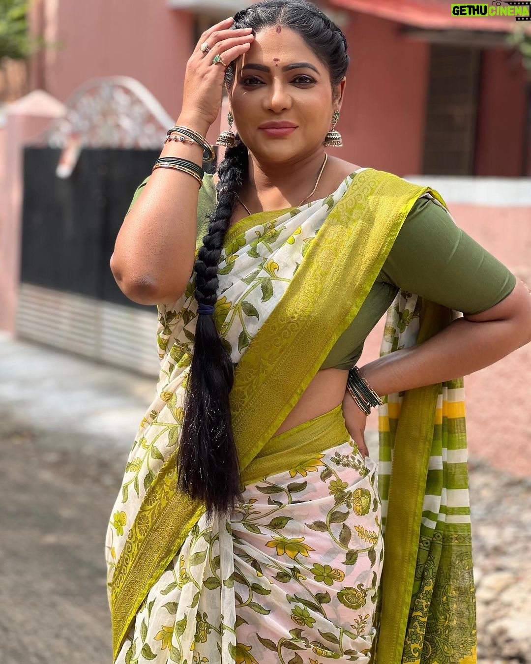 Reshma Pasupuleti Instagram - Protect your spirit from negativity, don’t let anyone disturb your peace ☮️
